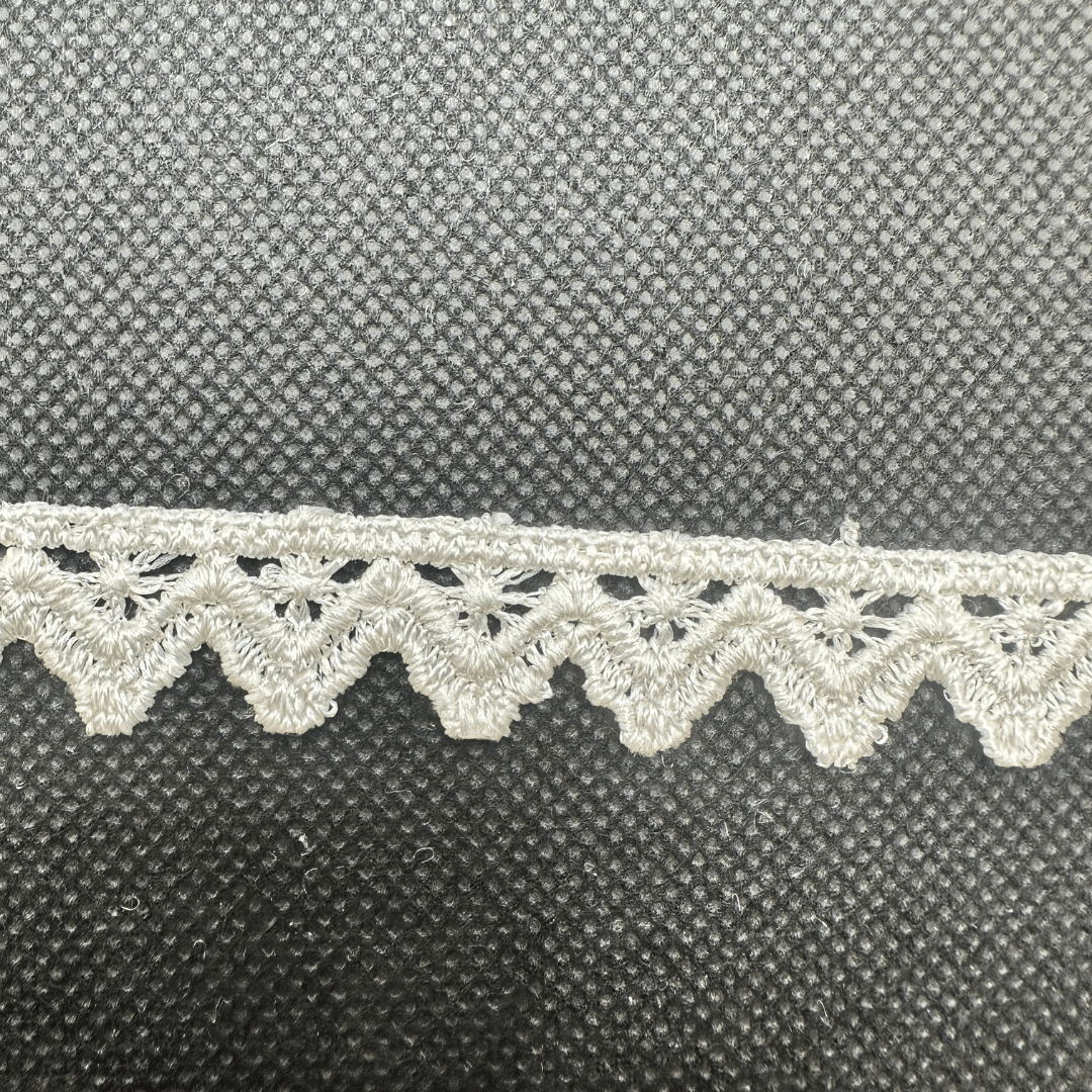 Pizzo Macrame H. 2cm. 6180 PANNA