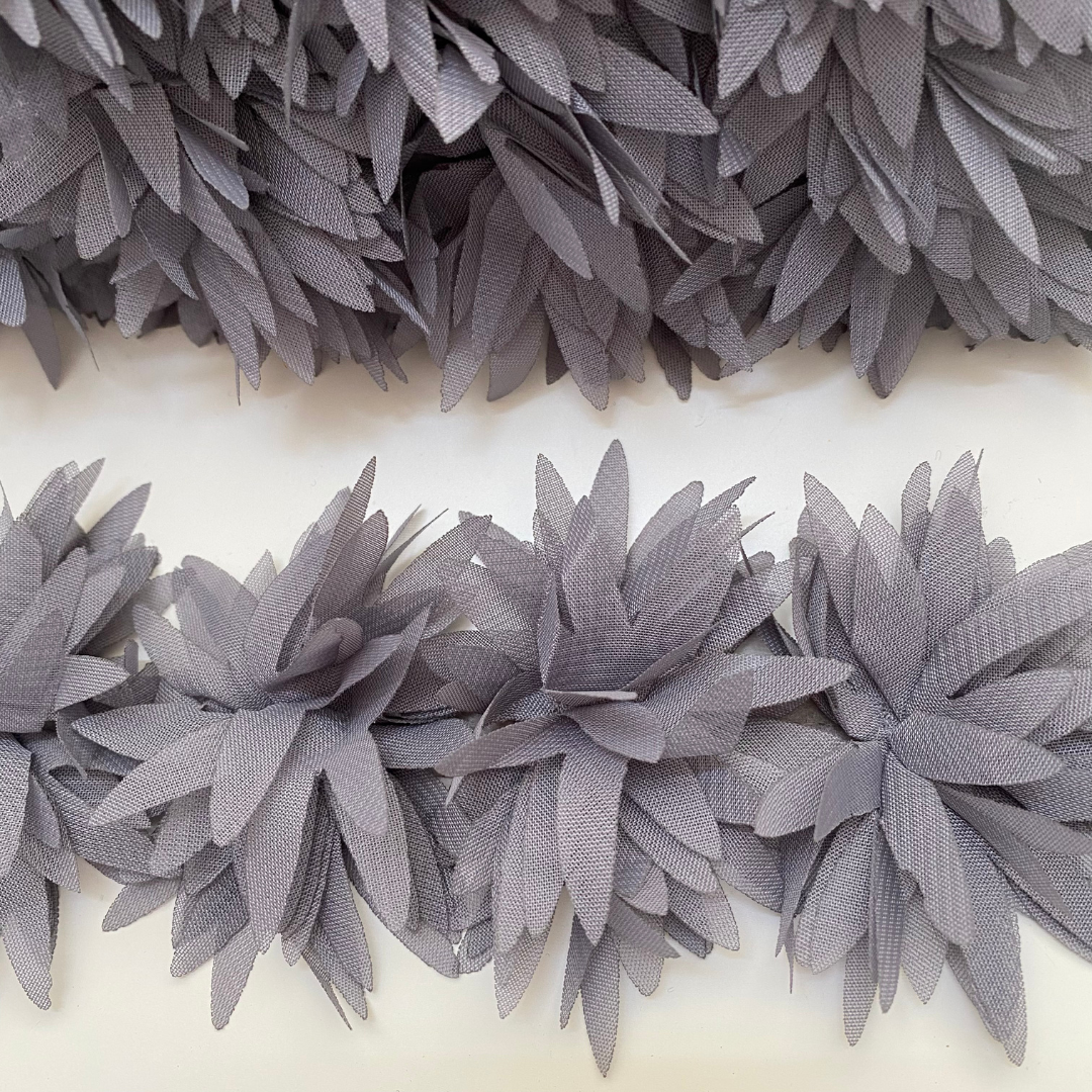 Passamaneria Fiori (H. 6,5cm.) GRIGIO